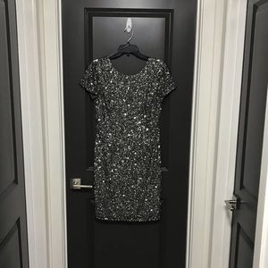 Adrianna Papell Gray sequence cocktail dress